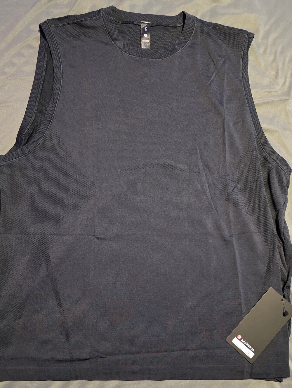Lululemon Metal Vent Tech Relaxed-Fit Sleeveless Size XL New